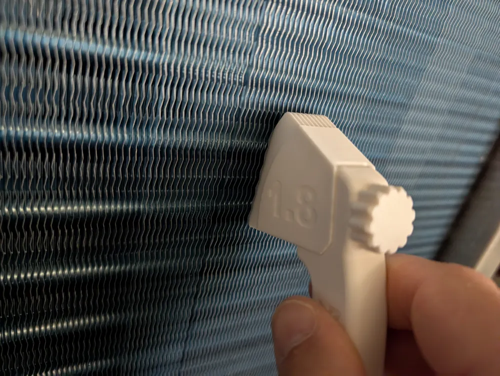 HVAC & Radiator Fin Straightener Comb, photo 3 of 5 - HVAC & Radiator Fin Straightener Comb Tools