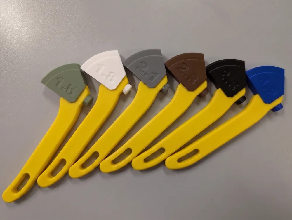 HVAC & Radiator Fin Straightener Comb, photo 4 of 5 - HVAC & Radiator Fin Straightener Comb Tools
