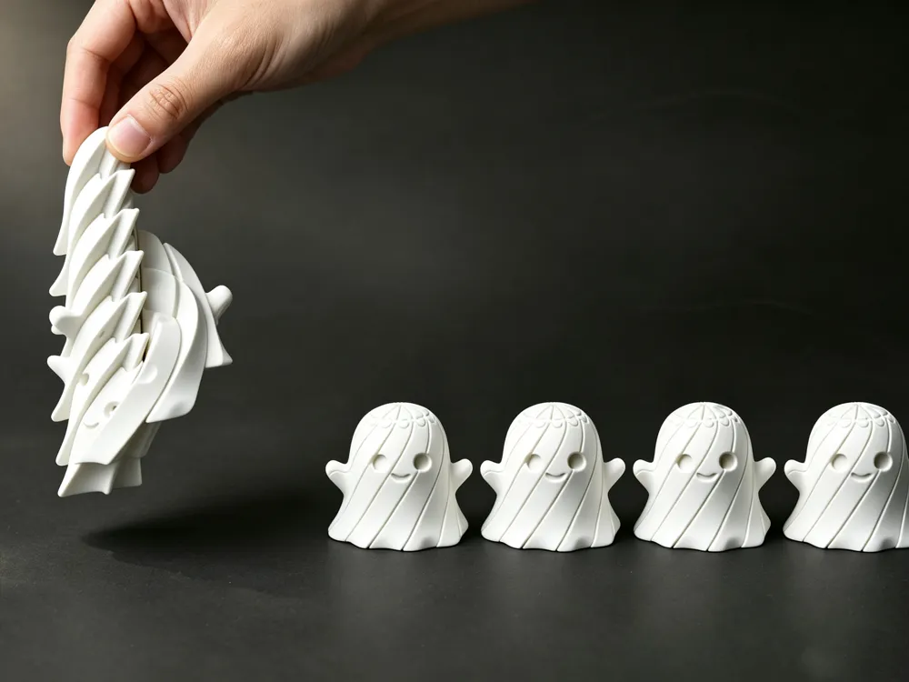 Telescopic Slippery Little Ghost Decompression Toy, photo 2 of 5 - Telescopic Slippery Little Ghost Decompression Toy Toys & Games